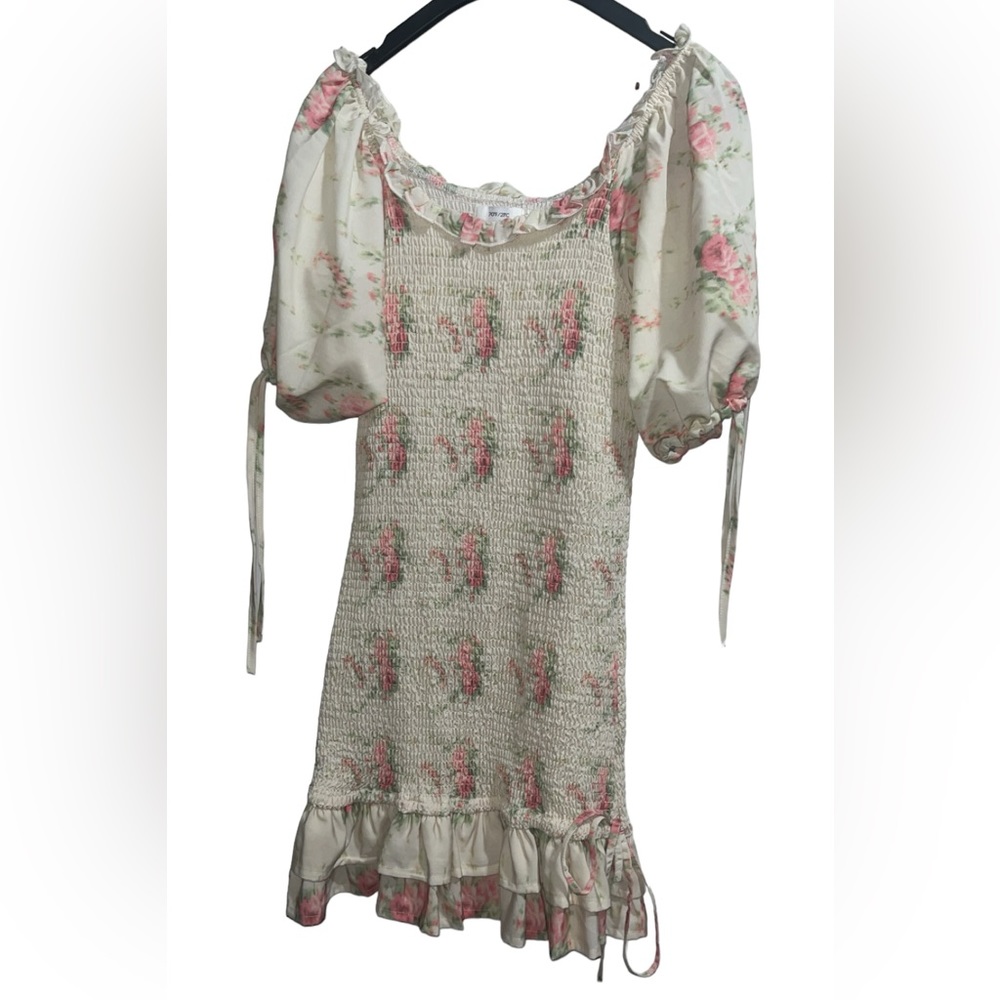 EUC 70/21 Floral-Print Smocked Dress